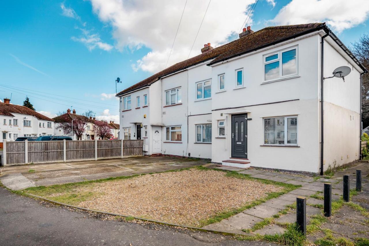Heathrow 2-Bedroom Maisonette With Parking West Drayton (Middlesex) Exterior photo